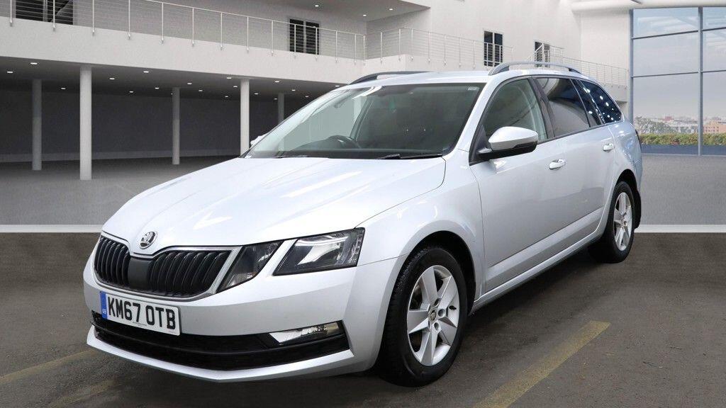 Used Skoda Octavia 2017 for sale - 76326873: Photo 2