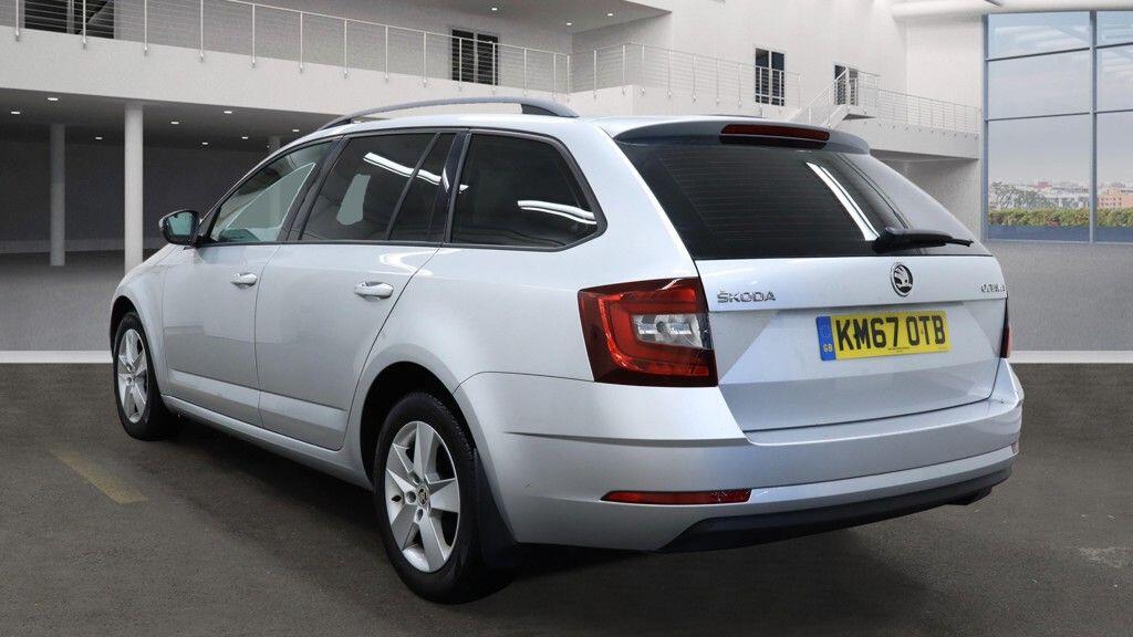 Used Skoda Octavia 2017 for sale - 76326873: Photo 3