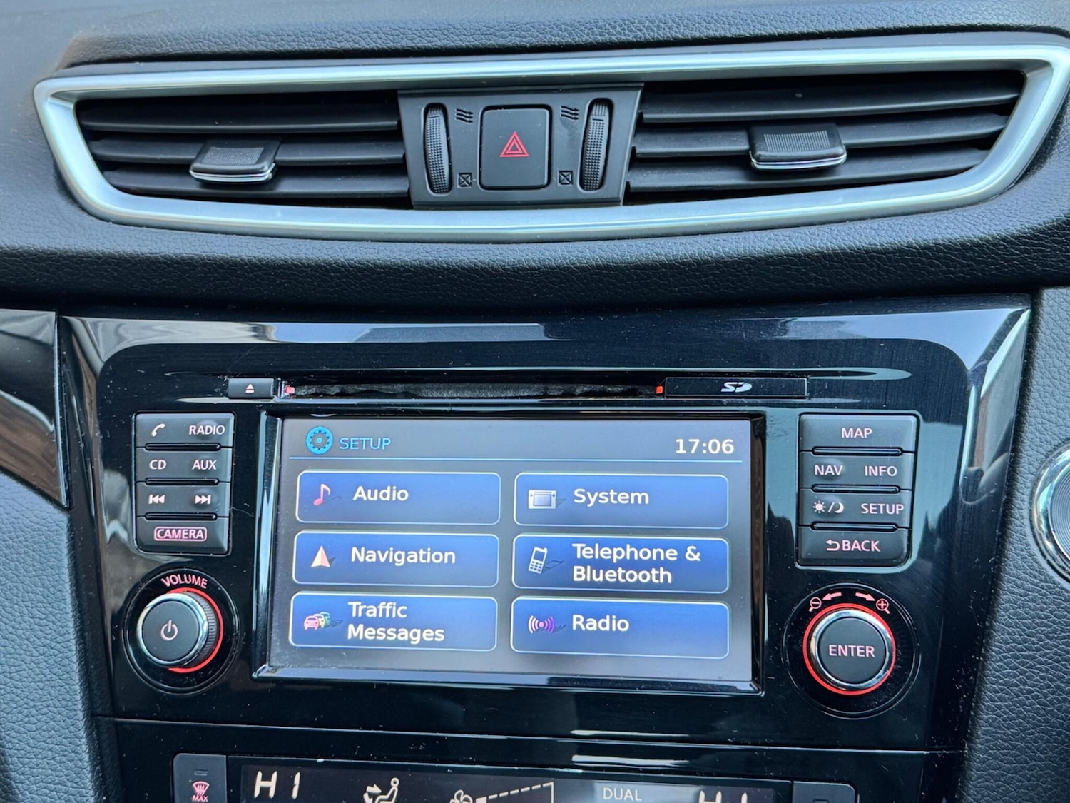 Used Nissan Qashqai 2017 for sale - 76360692: Photo 29