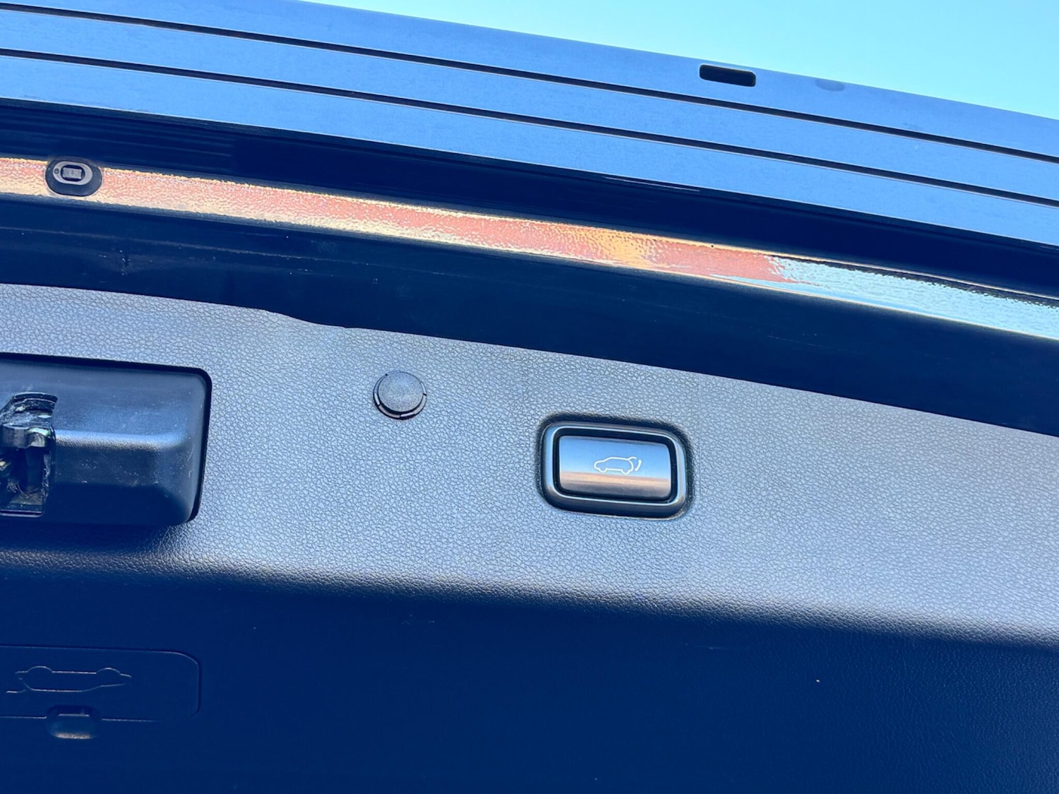 Used Kia Optima 2017 for sale - 76657047: Photo 40