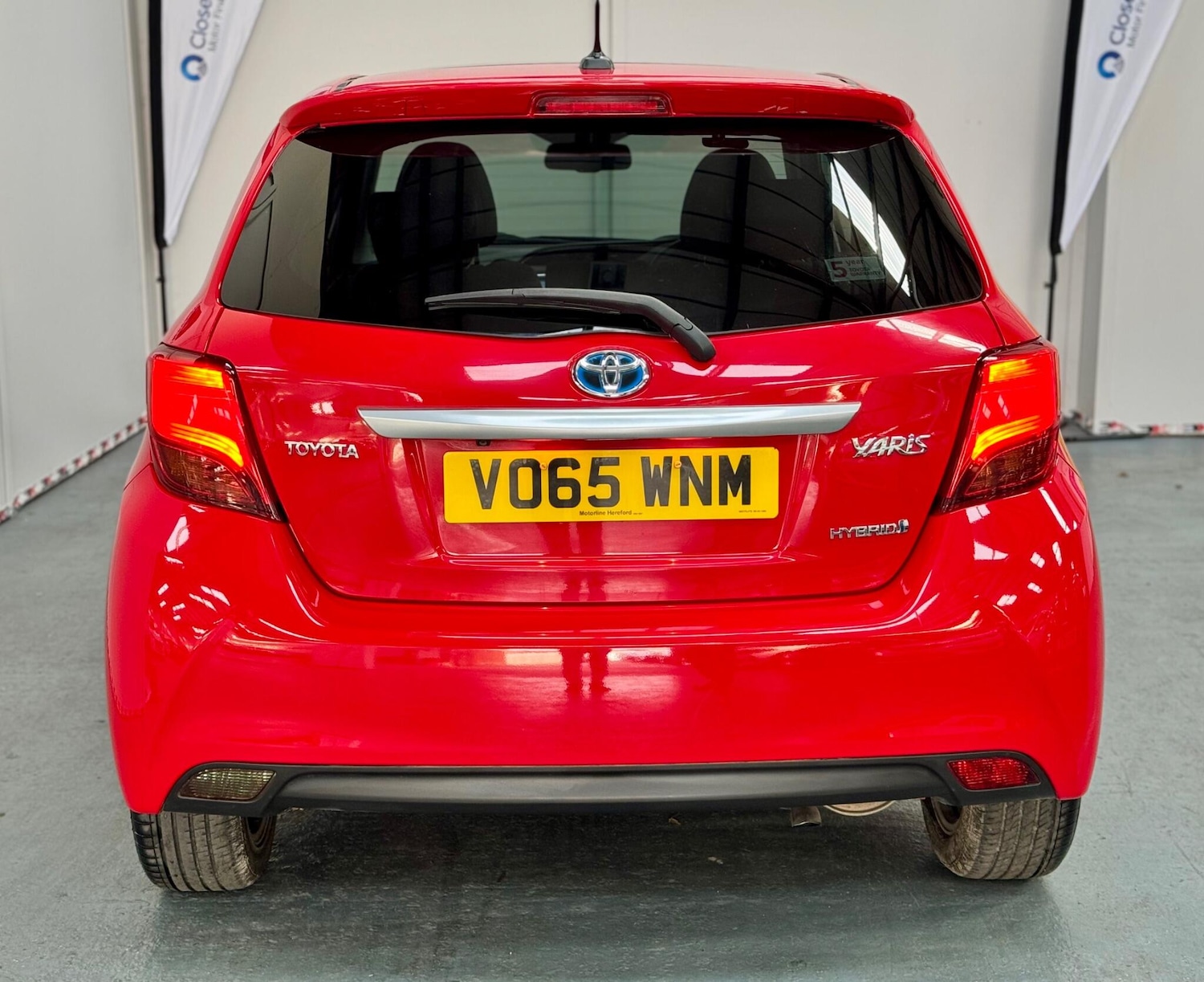 Used Toyota Yaris 2015 for sale - 76988304: Photo 18