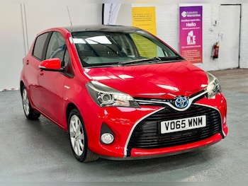 Used Toyota Yaris 2015 for sale - 76988304: Photo