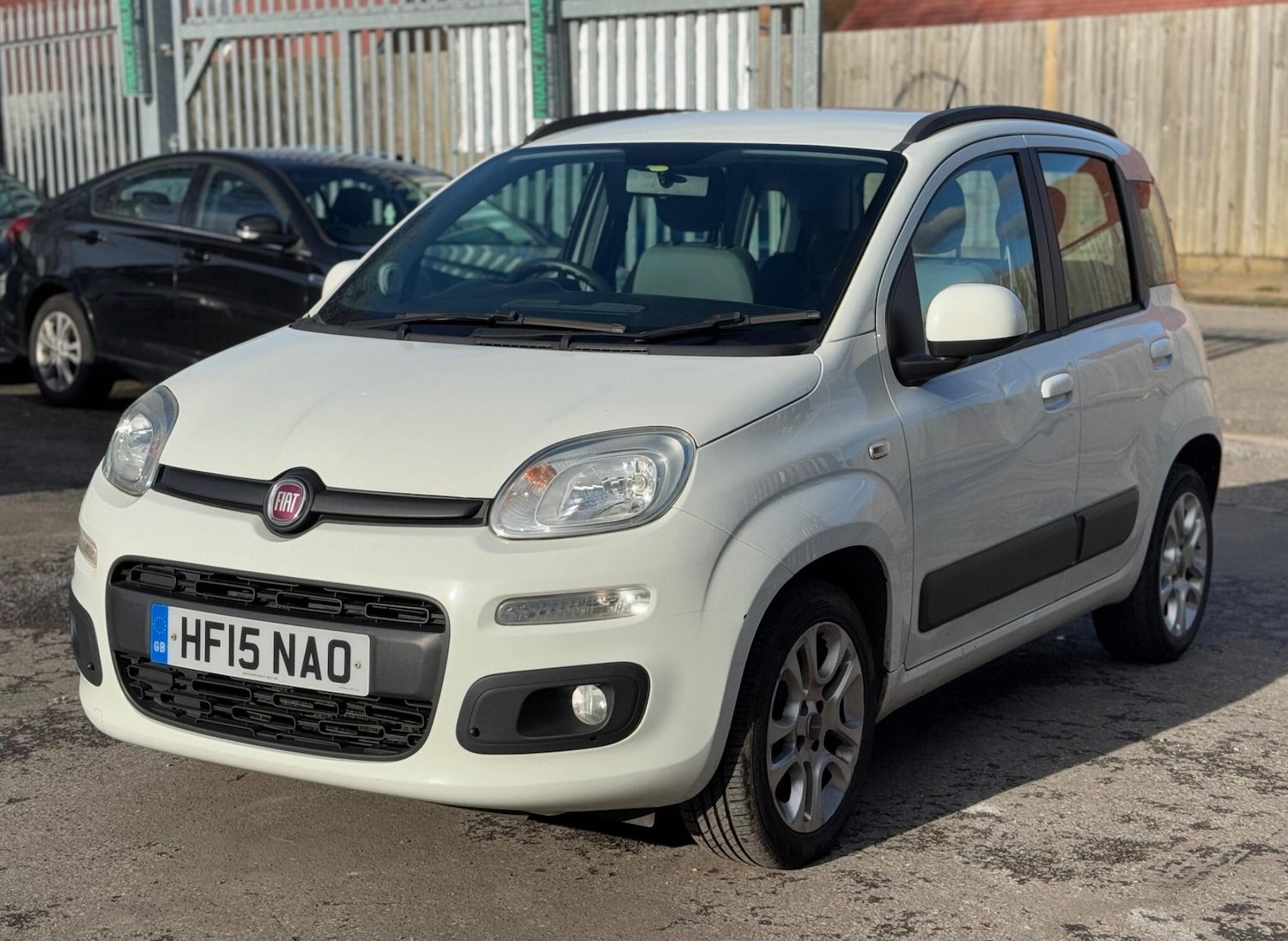 Used Fiat Panda 2015 for sale - 77559309: Photo 2