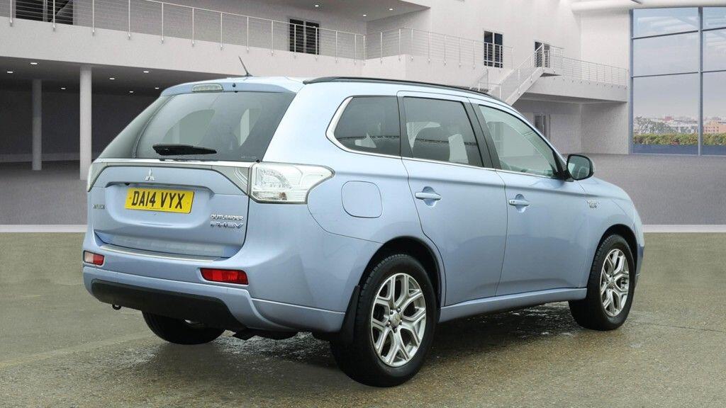 Used Mitsubishi Outlander 2014 for sale - 77396651: Photo 2