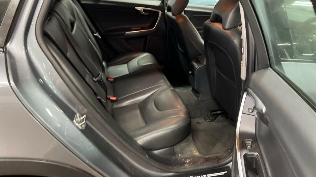 Used Volvo V60 Cross Country for sale - 77511063: Photo 10