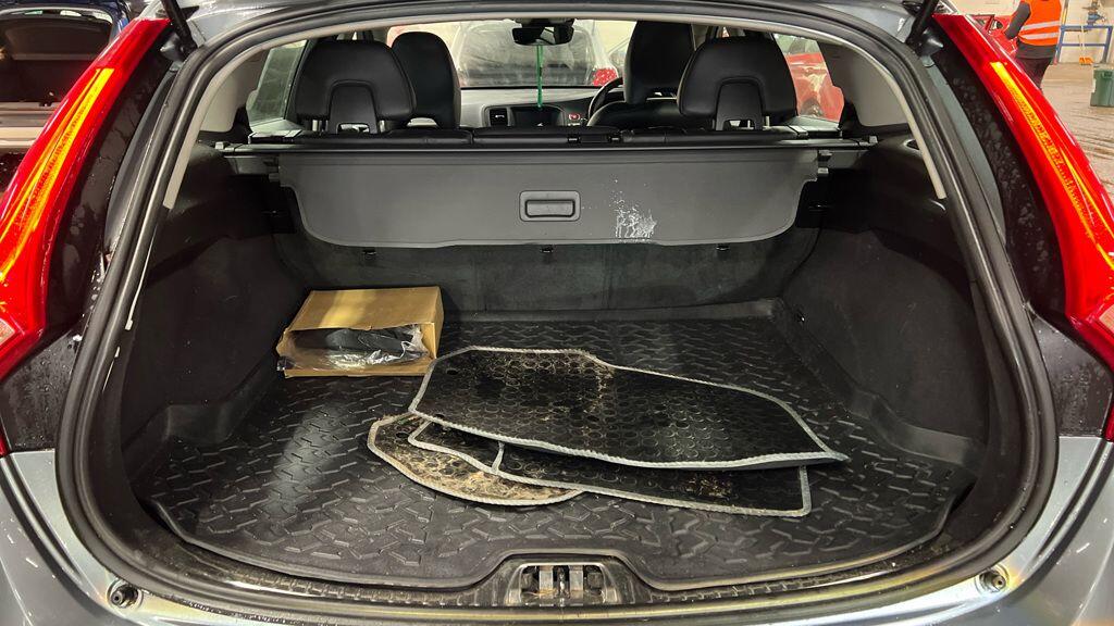 Used Volvo V60 Cross Country for sale - 77511063: Photo 9