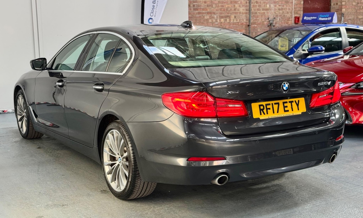 Used BMW 5 Series 2017 for sale - 76326989: Photo 11