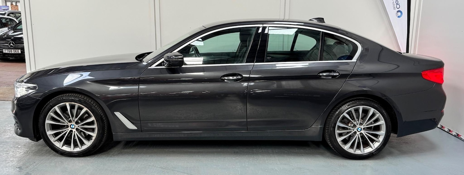 Used BMW 5 Series 2017 for sale - 76326989: Photo 14