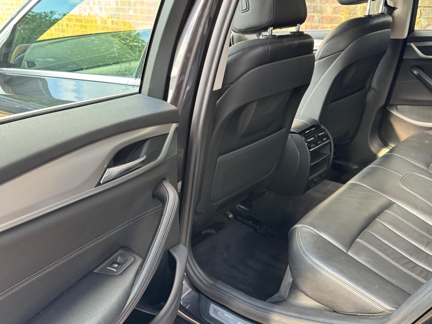 Used BMW 5 Series 2017 for sale - 76326989: Photo 34