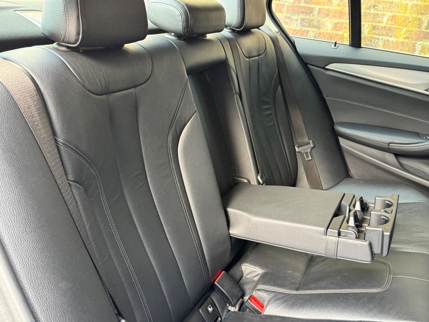 Used BMW 5 Series 2017 for sale - 76326989: Photo 38