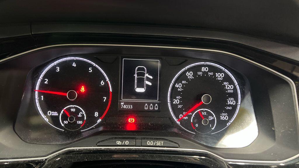 Used Volkswagen Polo 2018 for sale - 76498433: Photo 11