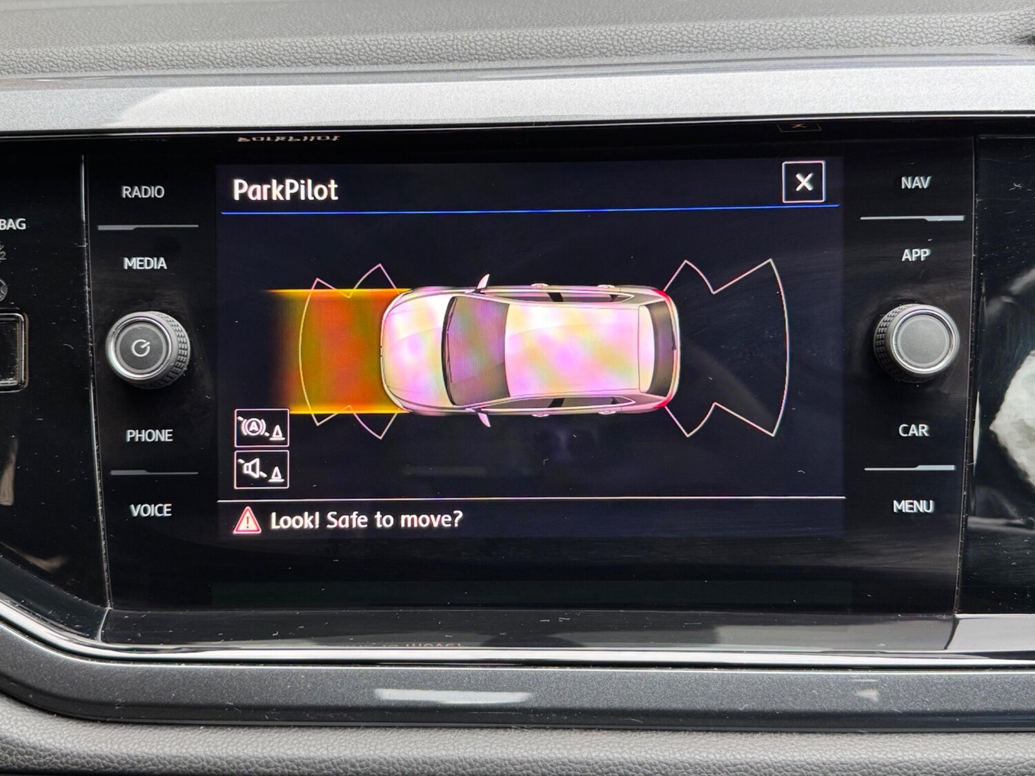 Used Volkswagen Polo 2018 for sale - 76498433: Photo 28