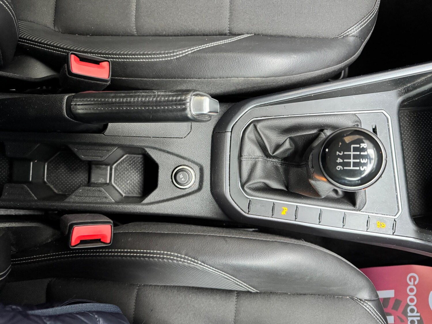 Used Volkswagen Polo 2018 for sale - 76498433: Photo 33