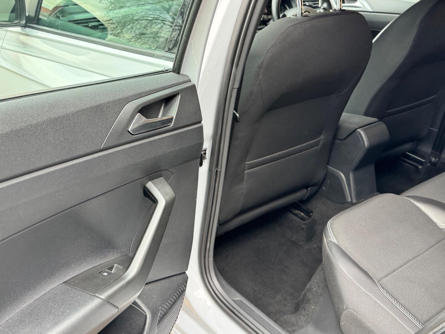 Used Volkswagen Polo 2018 for sale - 76498433: Photo 39