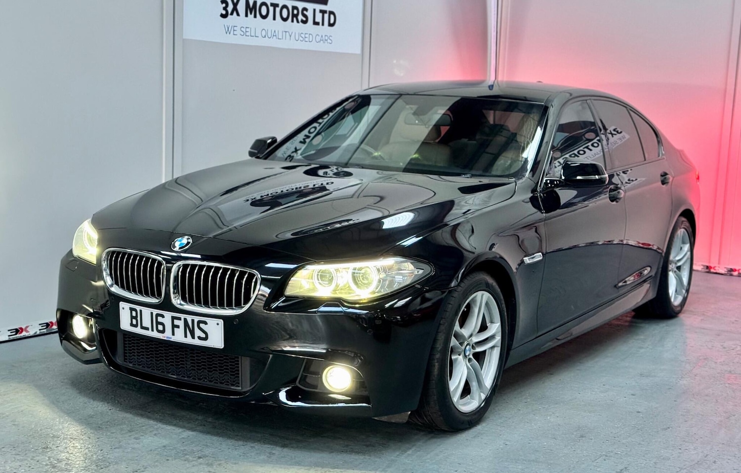 Used BMW 5 Series 2016 for sale - 76326112: Photo 1