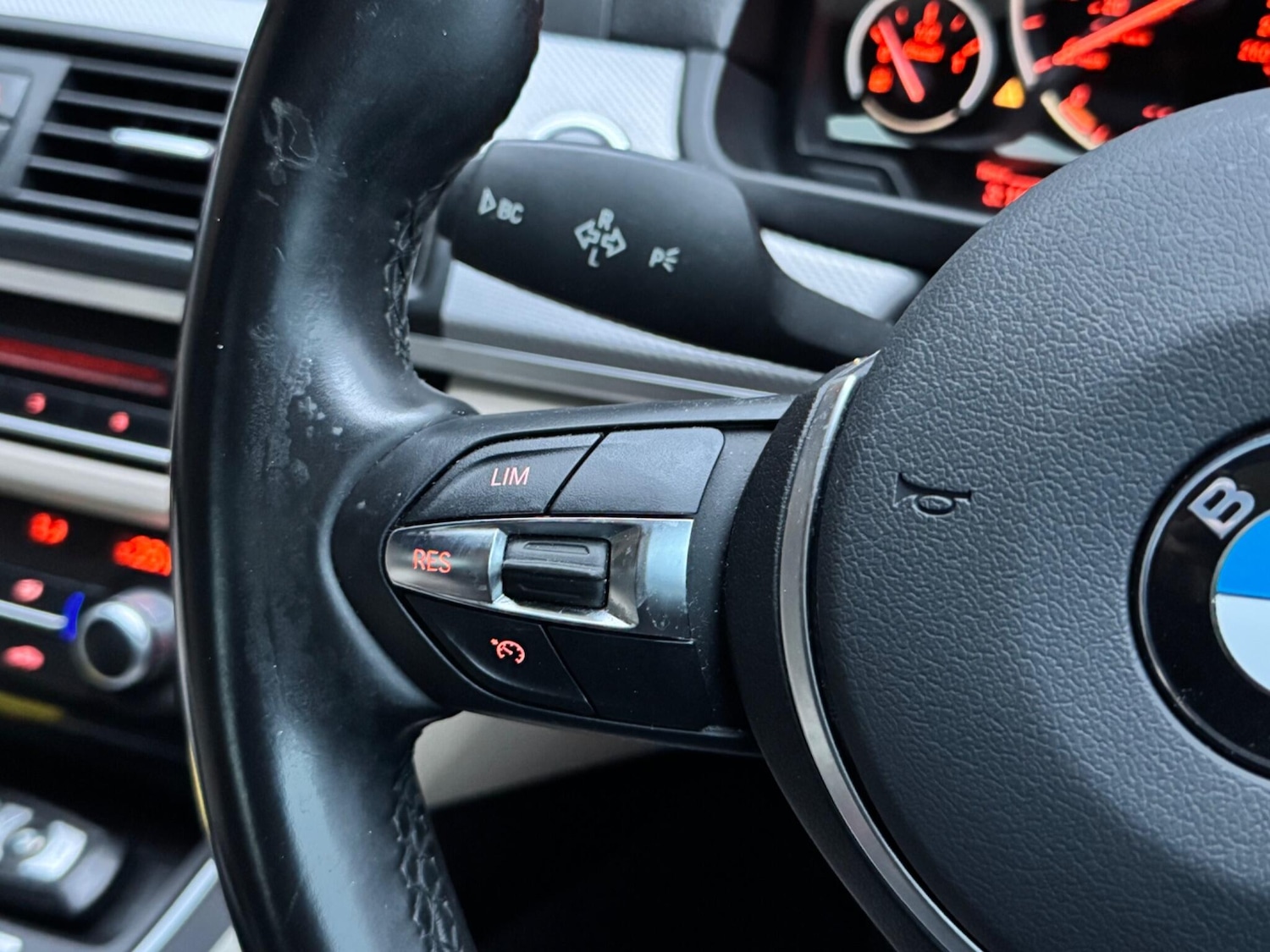 Used BMW 5 Series 2016 for sale - 76326112: Photo 46