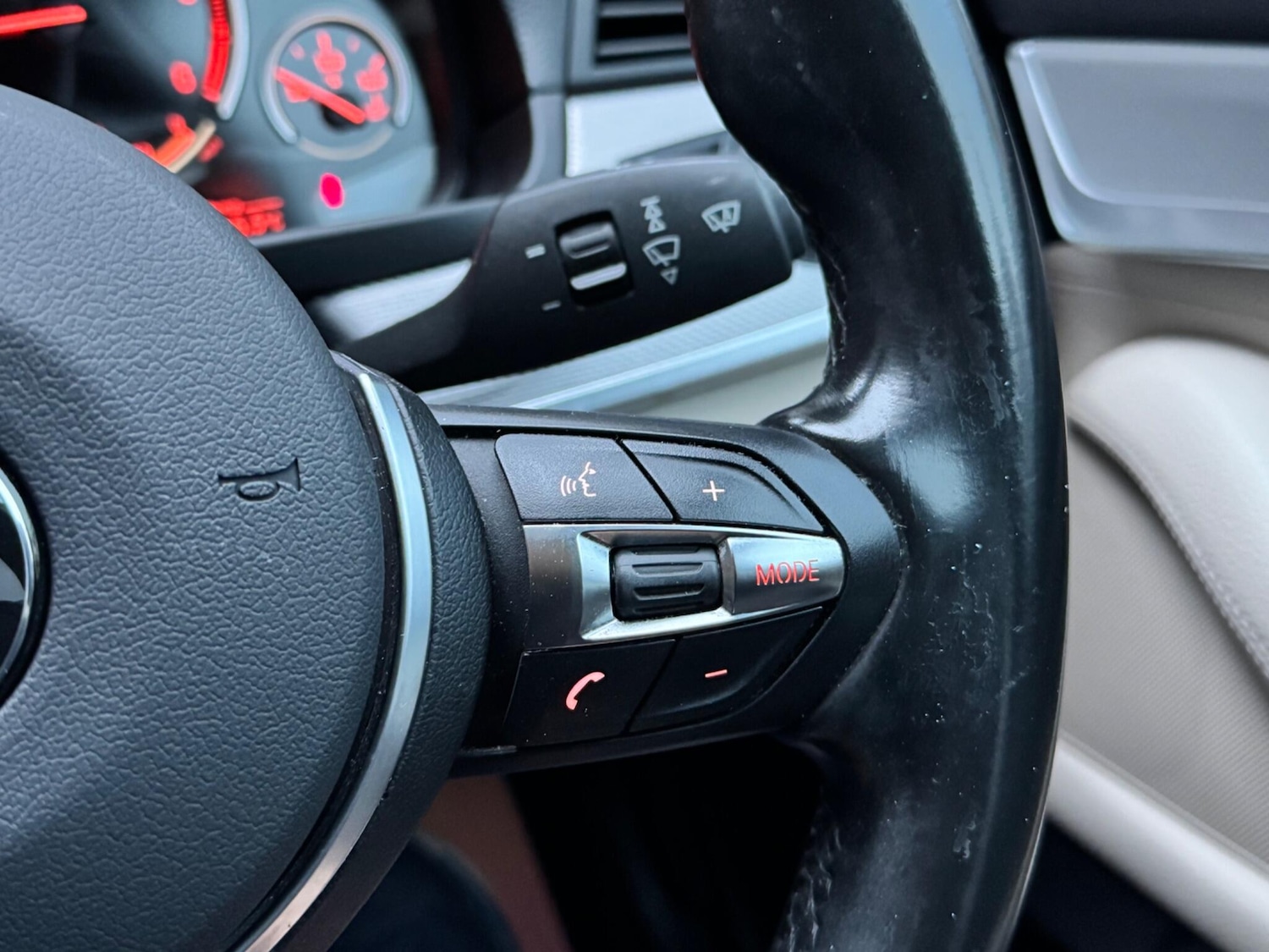 Used BMW 5 Series 2016 for sale - 76326112: Photo 47