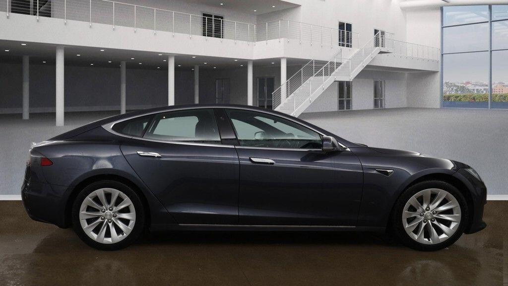 Used Tesla Model S 2018 for sale - 77215159: Photo 9