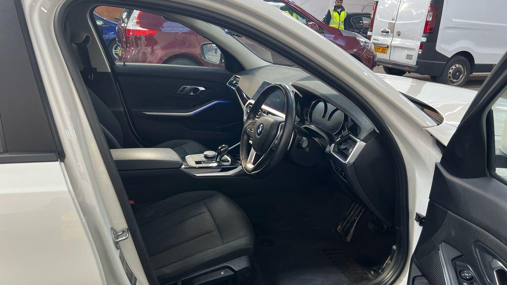 Used BMW 3 Series 2019 for sale - 77074844: Photo 11