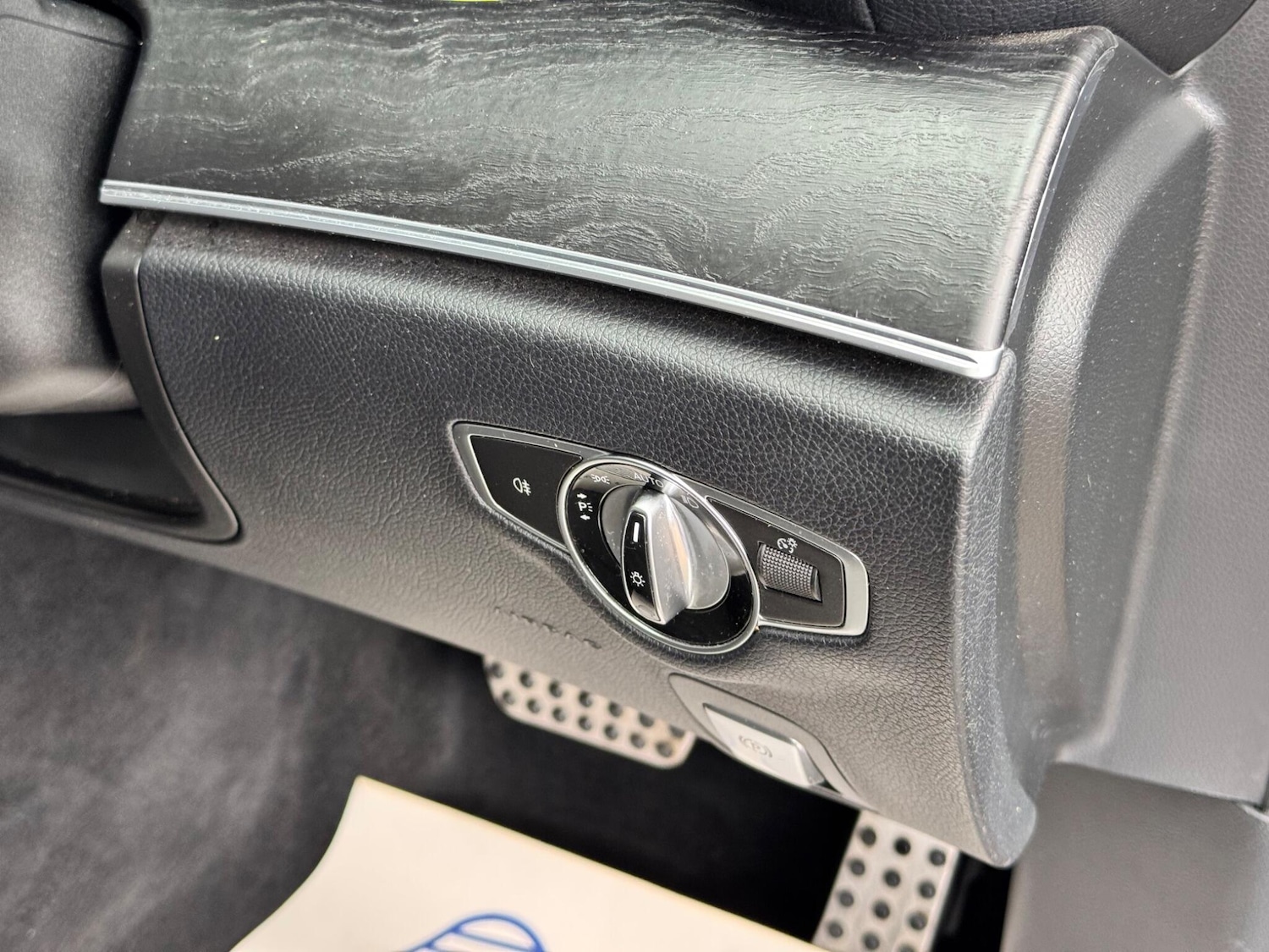 Used Mercedes-Benz E Class 2017 for sale - 76327334: Photo 38
