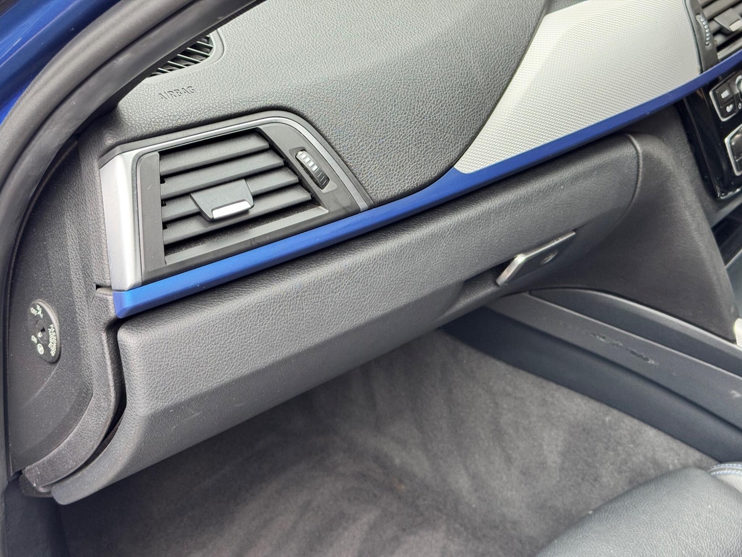 Used BMW 3 Series 2017 for sale - 77320920: Photo 22