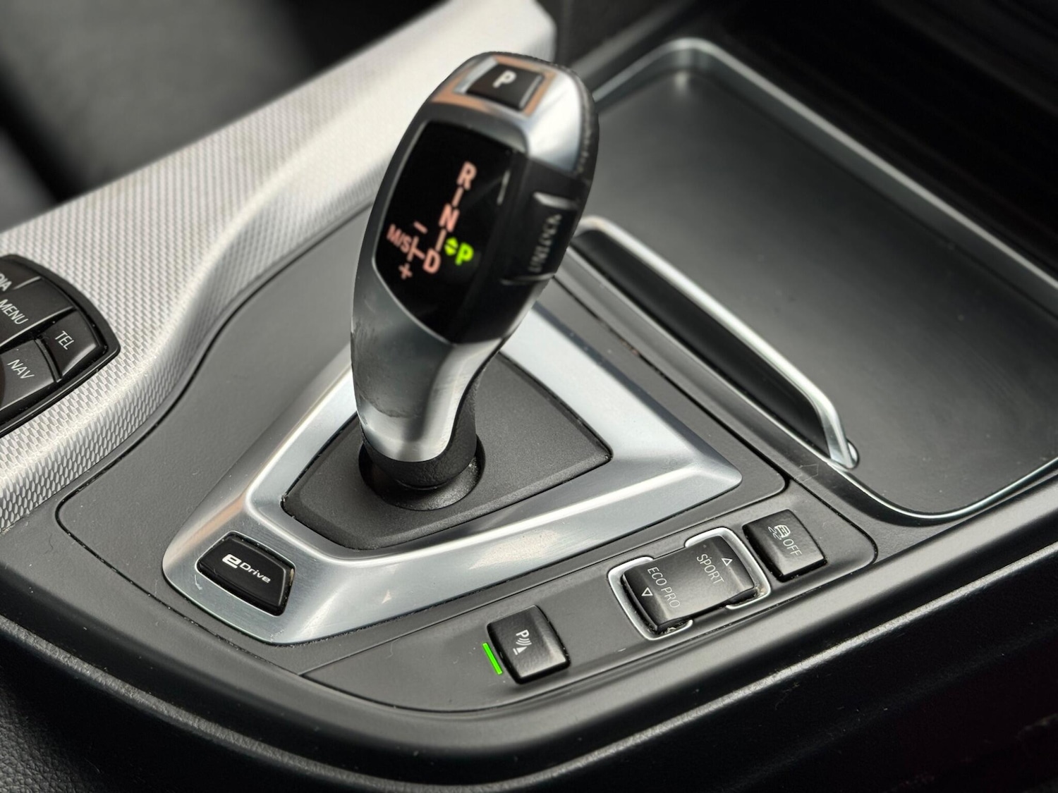 Used BMW 3 Series 2017 for sale - 77320920: Photo 31