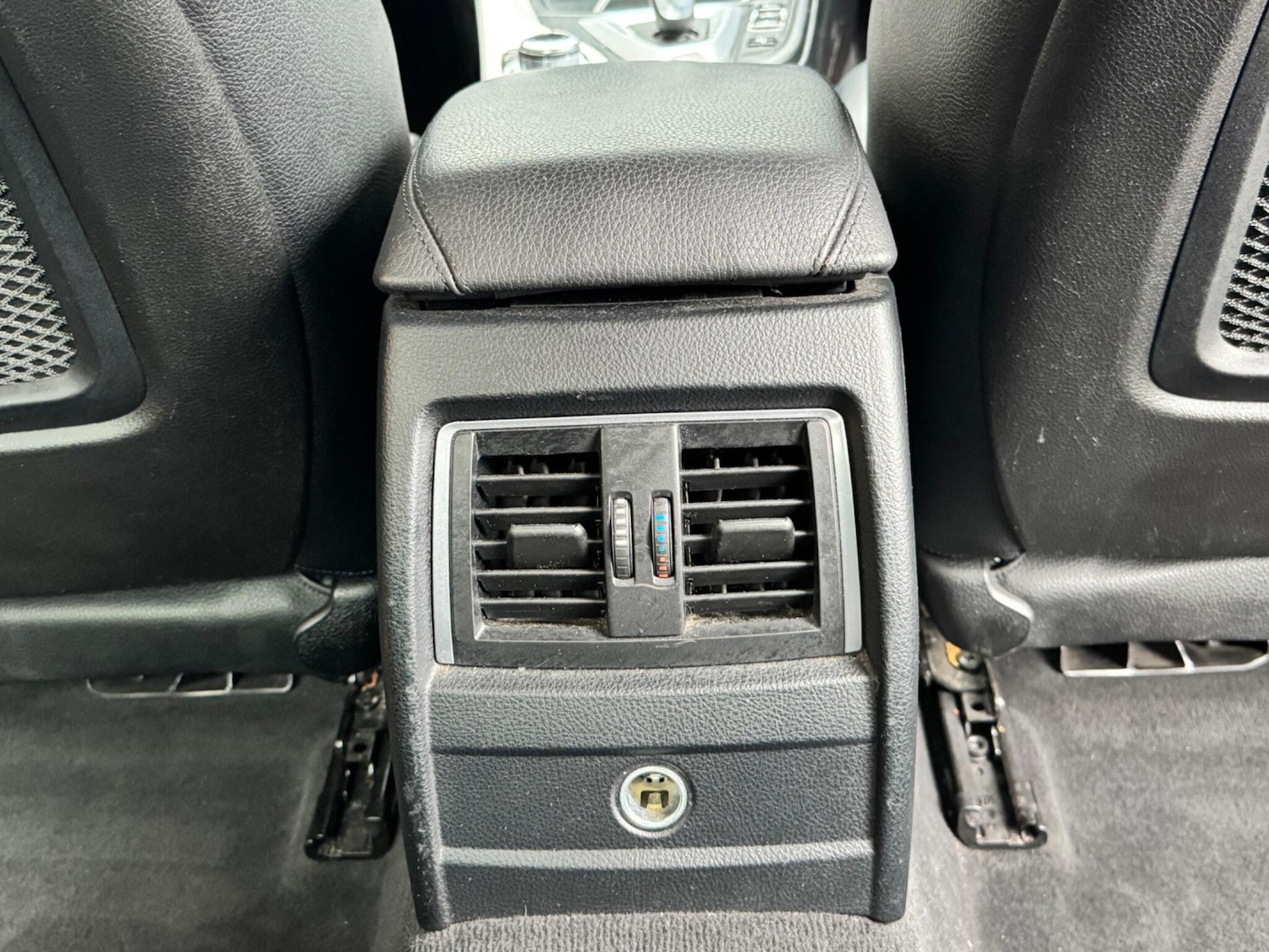 Used BMW 3 Series 2017 for sale - 77320920: Photo 33