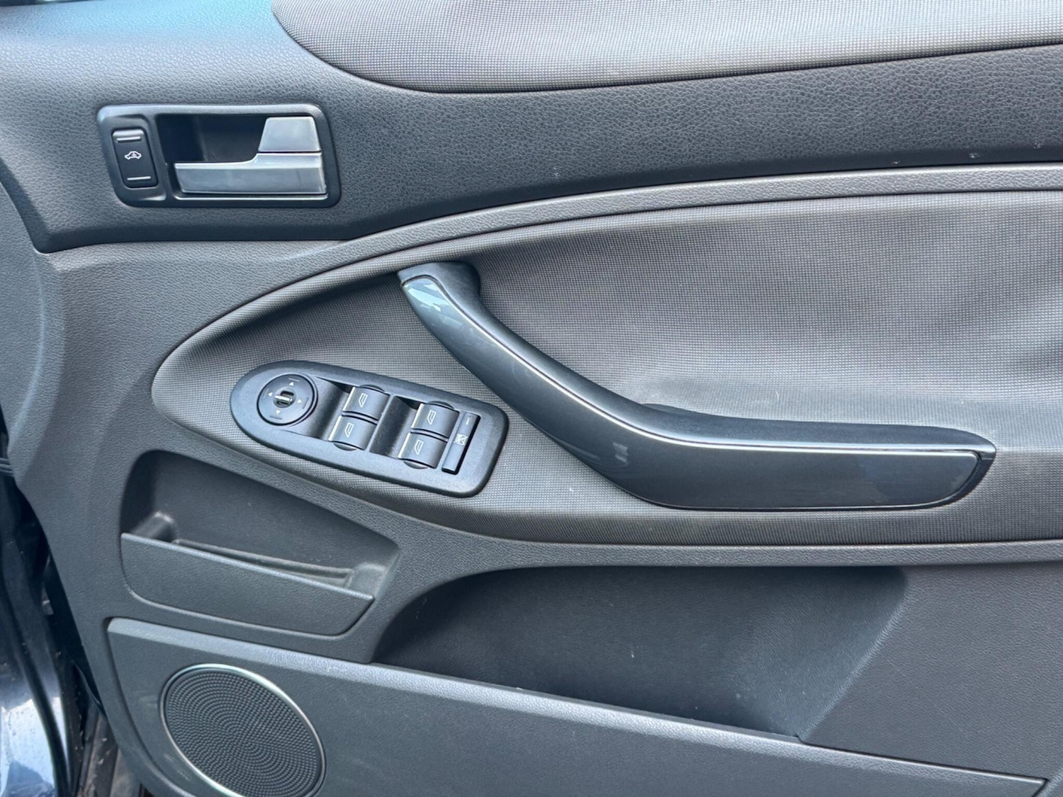 Used Ford Kuga 2009 for sale - 77082094: Photo 12