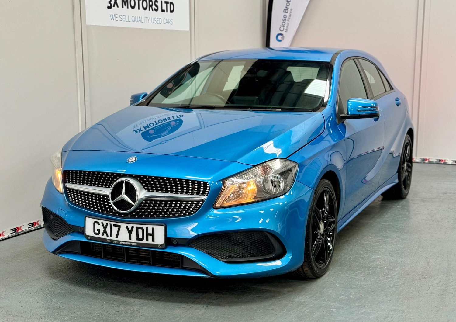 Used Mercedes-Benz A-Class 2017 for sale - 76326345: Photo 2