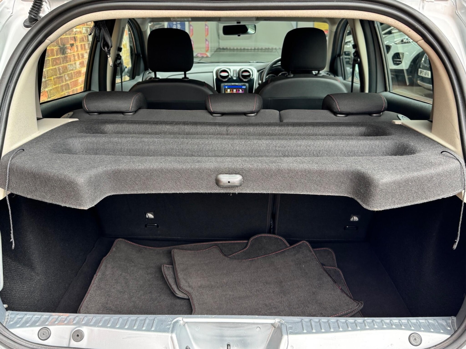 Used Dacia Sandero Stepway 2019 for sale - 76326740: Photo 21