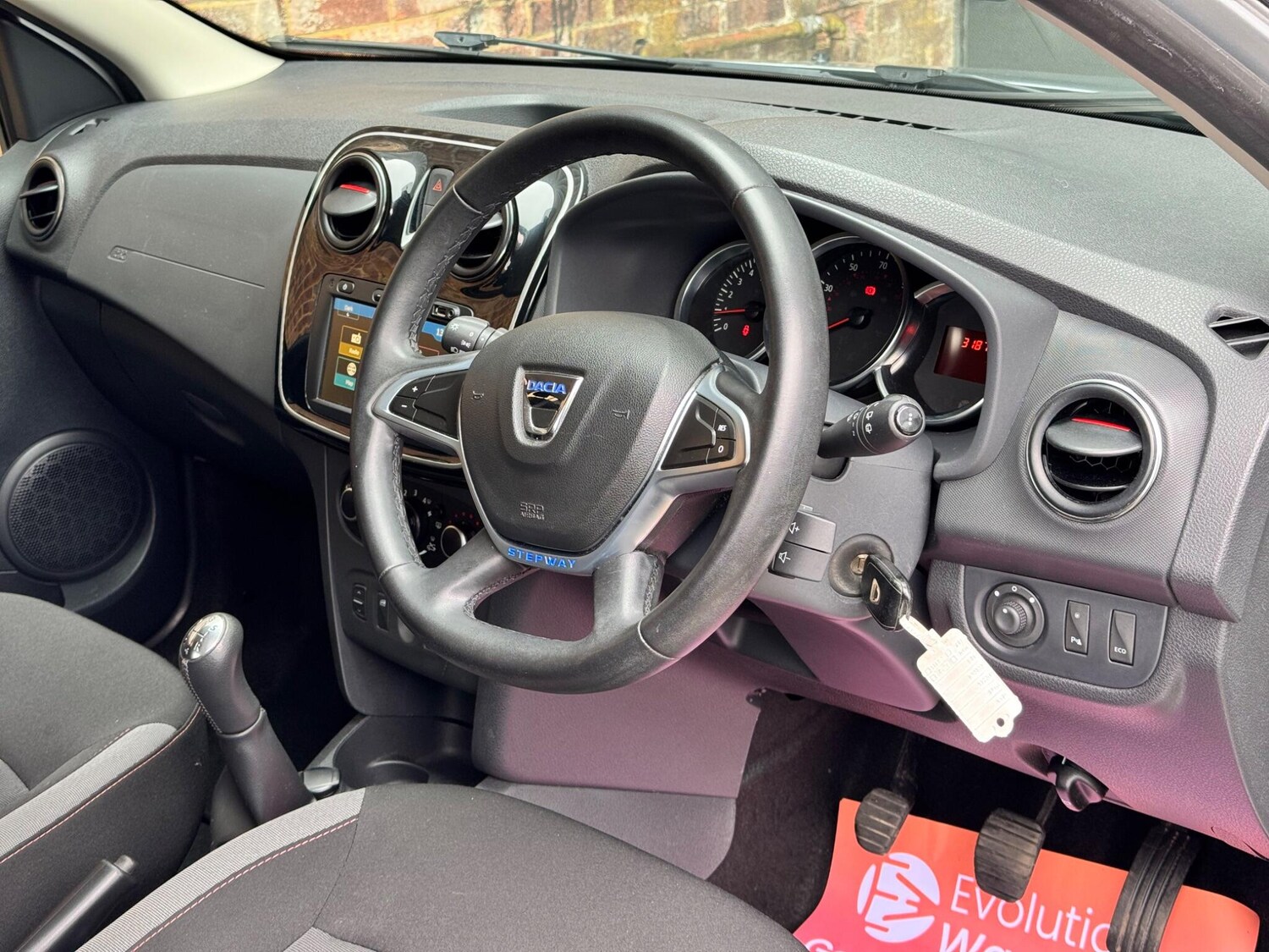 Used Dacia Sandero Stepway 2019 for sale - 76326740: Photo 23