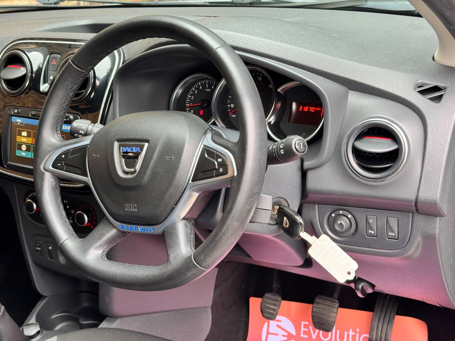 Used Dacia Sandero Stepway 2019 for sale - 76326740: Photo 24