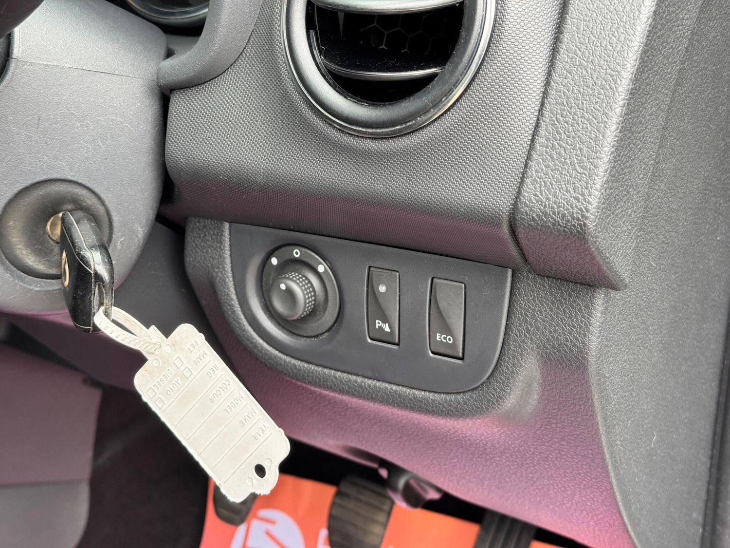 Used Dacia Sandero Stepway 2019 for sale - 76326740: Photo 35