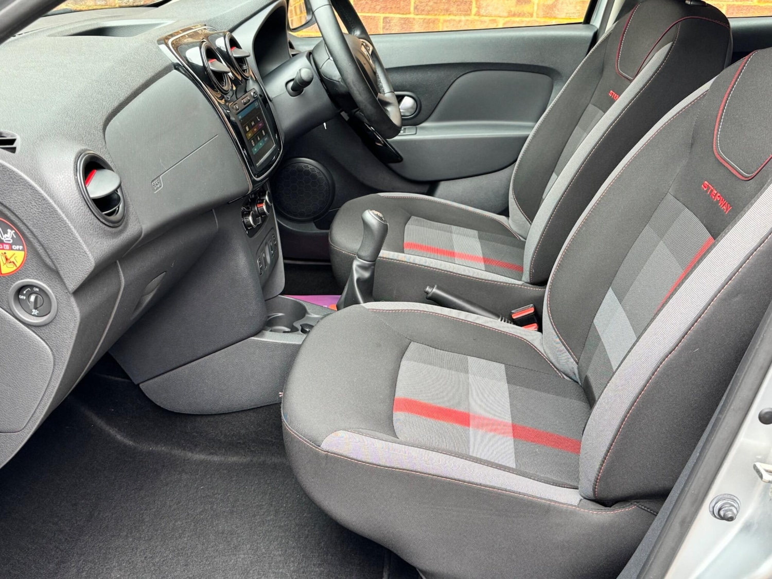 Used Dacia Sandero Stepway 2019 for sale - 76326740: Photo 7
