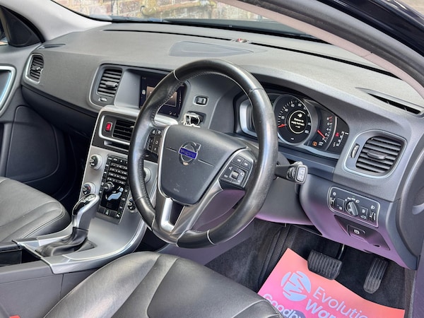 Used Volvo V60 2017 for sale - 76326745: Photo 24