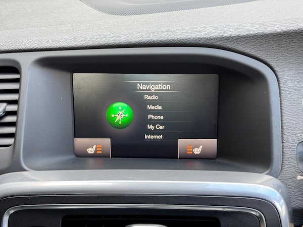 Used Volvo V60 2017 for sale - 76326745: Photo 35