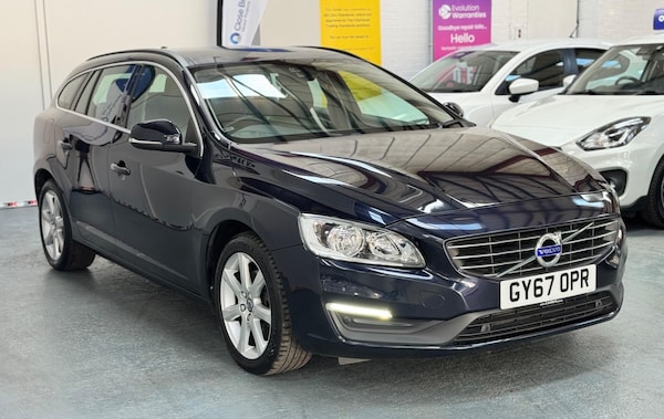 Used Volvo V60 2017 for sale - 76326745: Photo 3