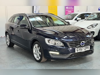 Used Volvo V60 2017 for sale - 76326745: Photo