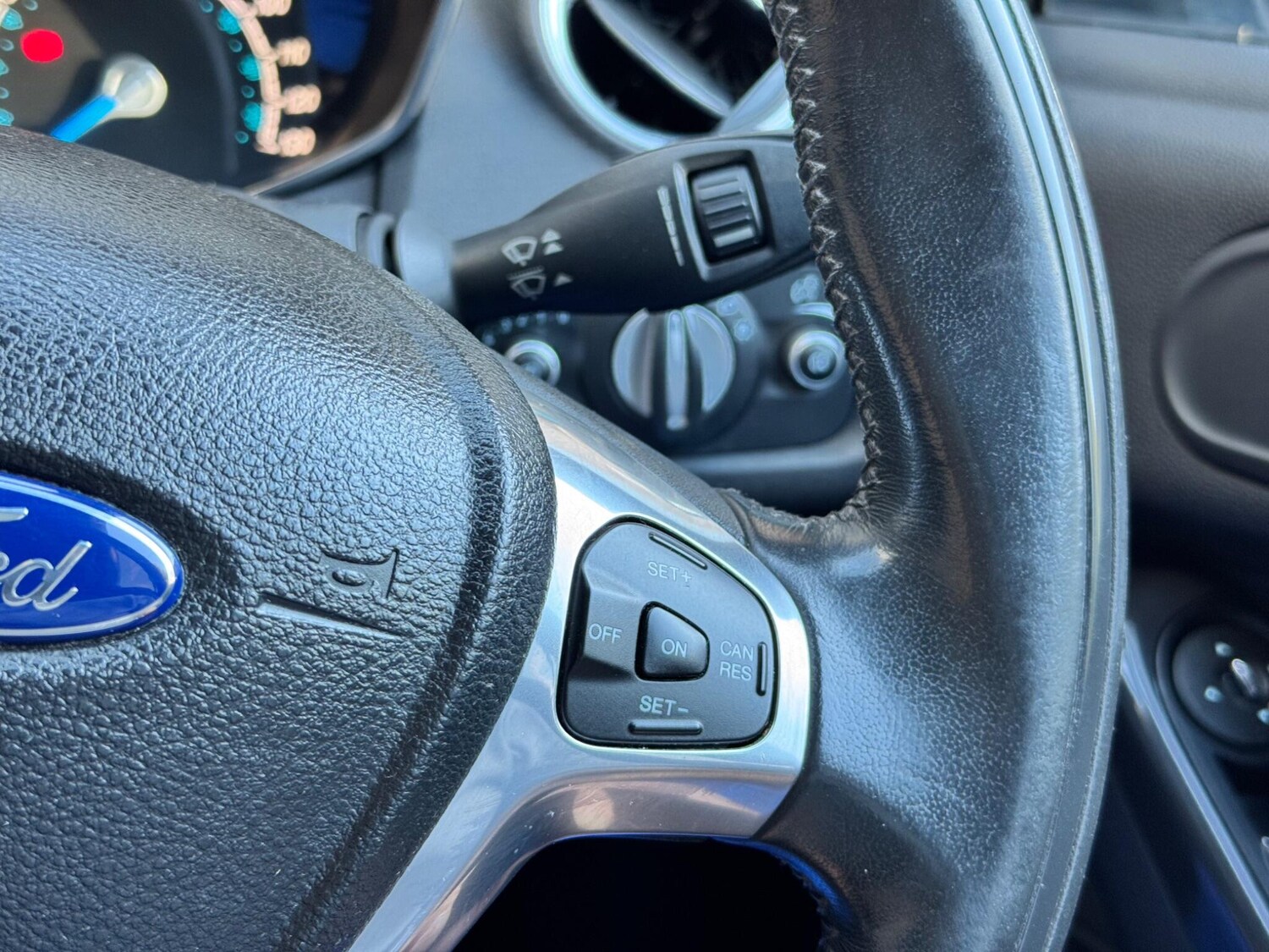 Used Ford Fiesta 2013 for sale - 76742339: Photo 45