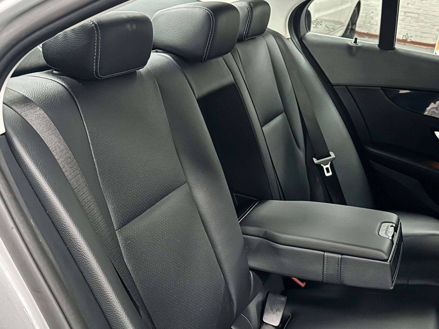 Used Mercedes-Benz C Class 2019 for sale - 76701908: Photo 42