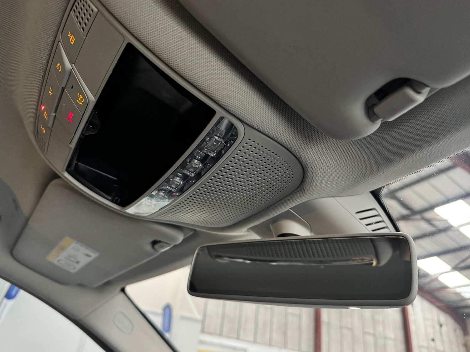 Used Mercedes-Benz C Class 2019 for sale - 76701908: Photo 45