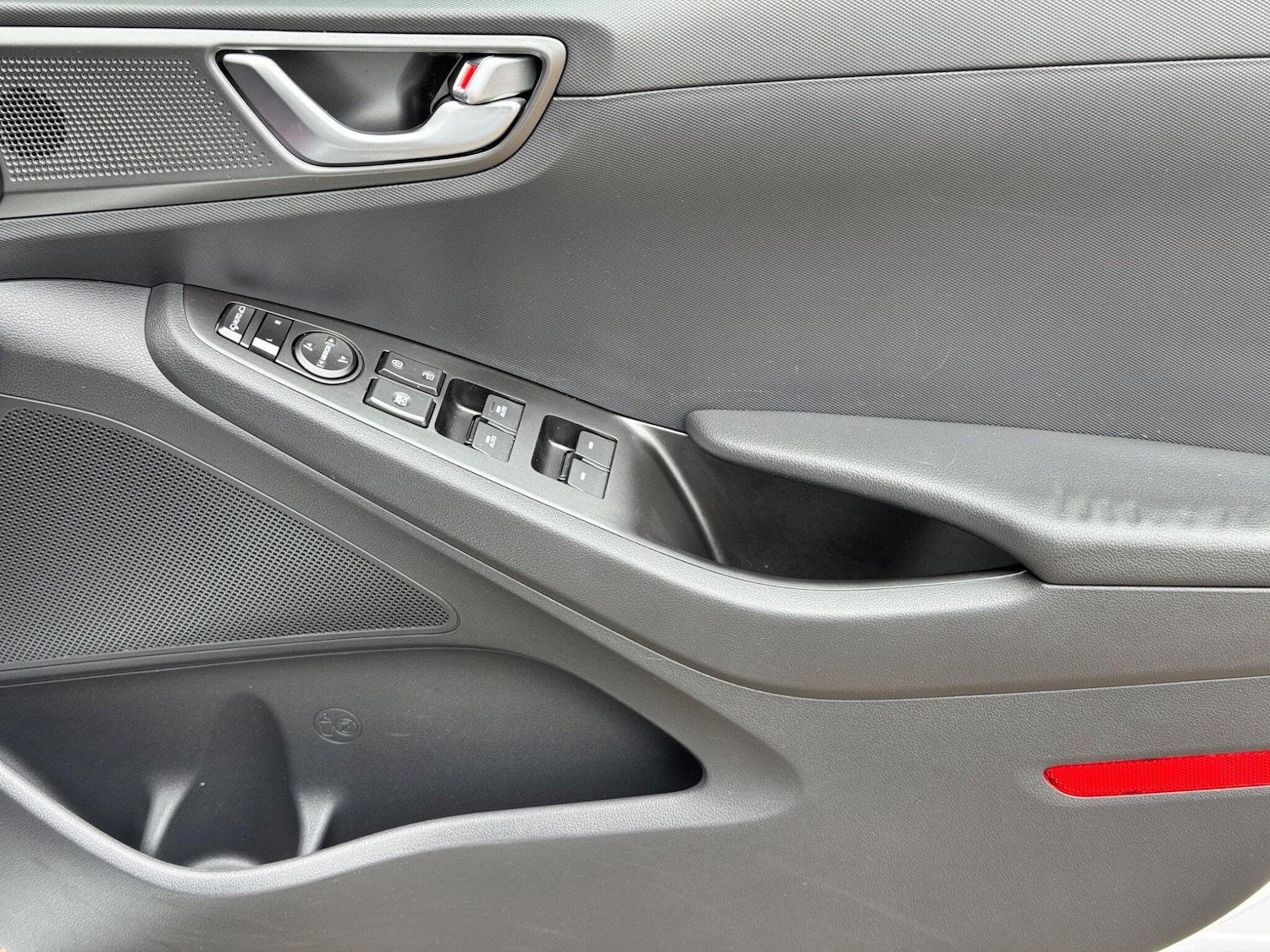 Used Hyundai IONIQ 2020 for sale - 76326501: Photo 41