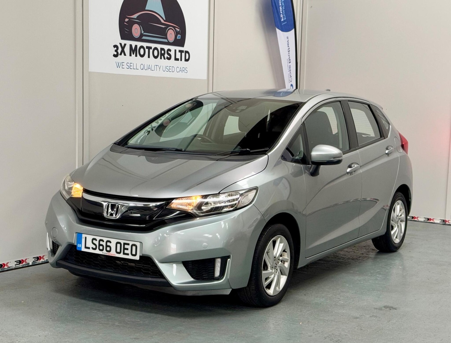 Used Honda Jazz 2016 for sale - 76326699: Photo 1