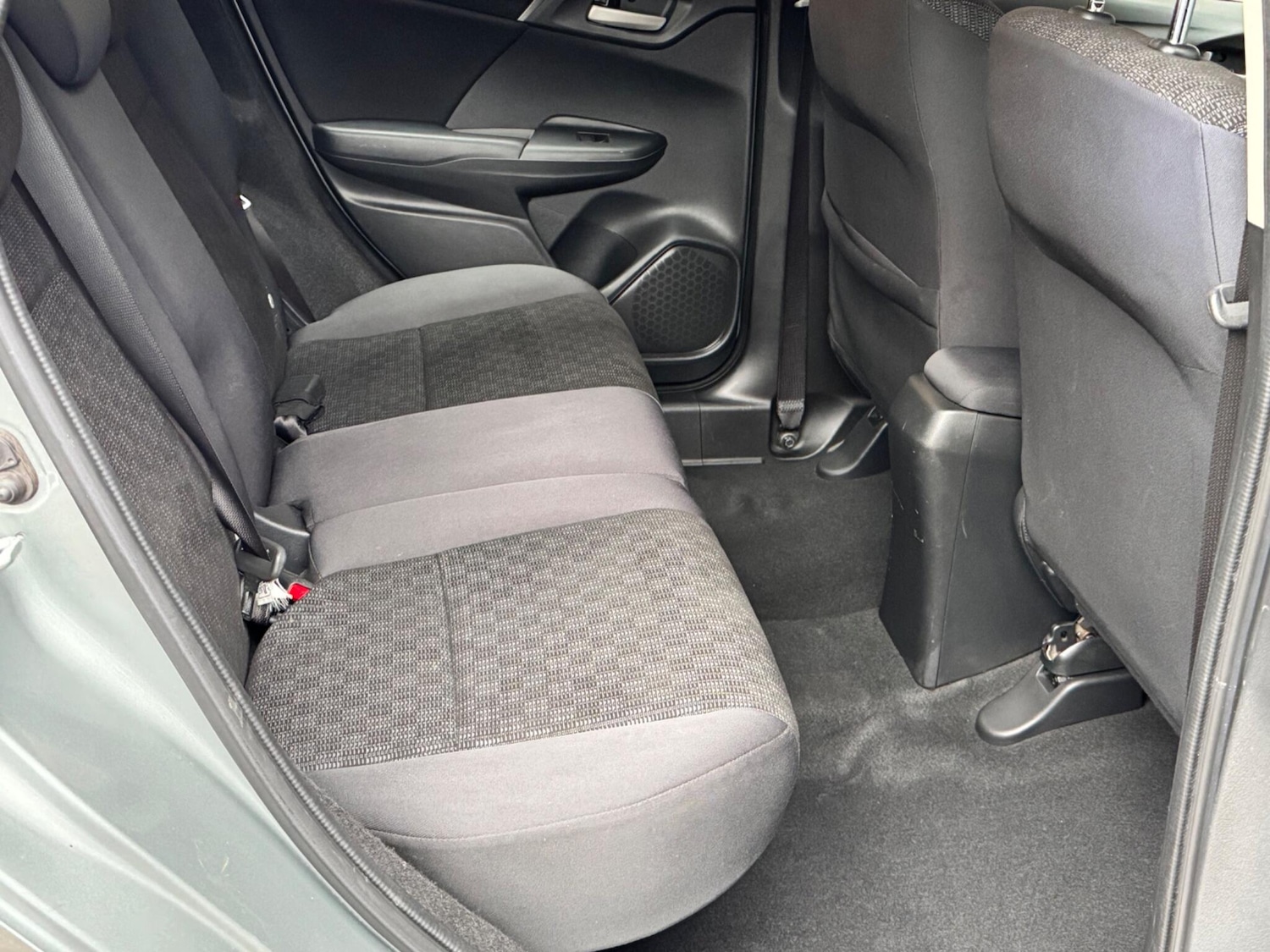 Used Honda Jazz 2016 for sale - 76326699: Photo 12