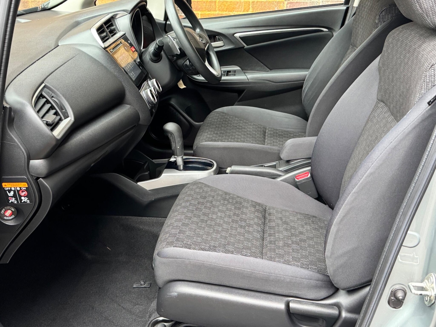 Used Honda Jazz 2016 for sale - 76326699: Photo 7
