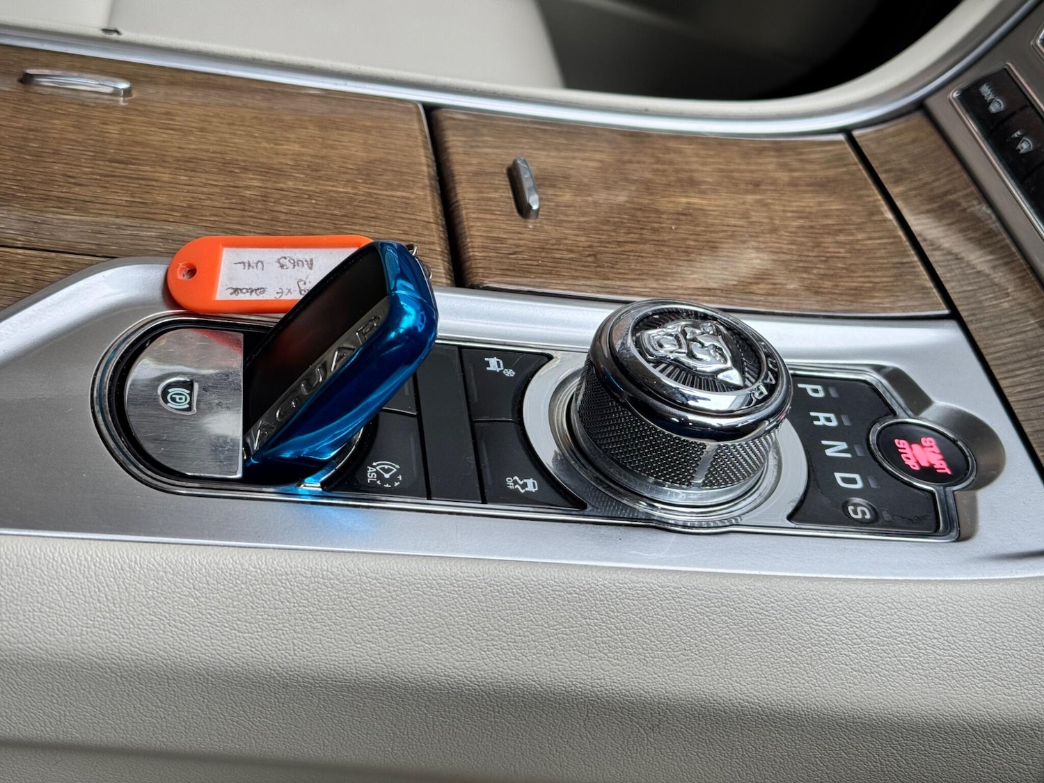 Used Jaguar XF 2013 for sale - 77625638: Photo 26