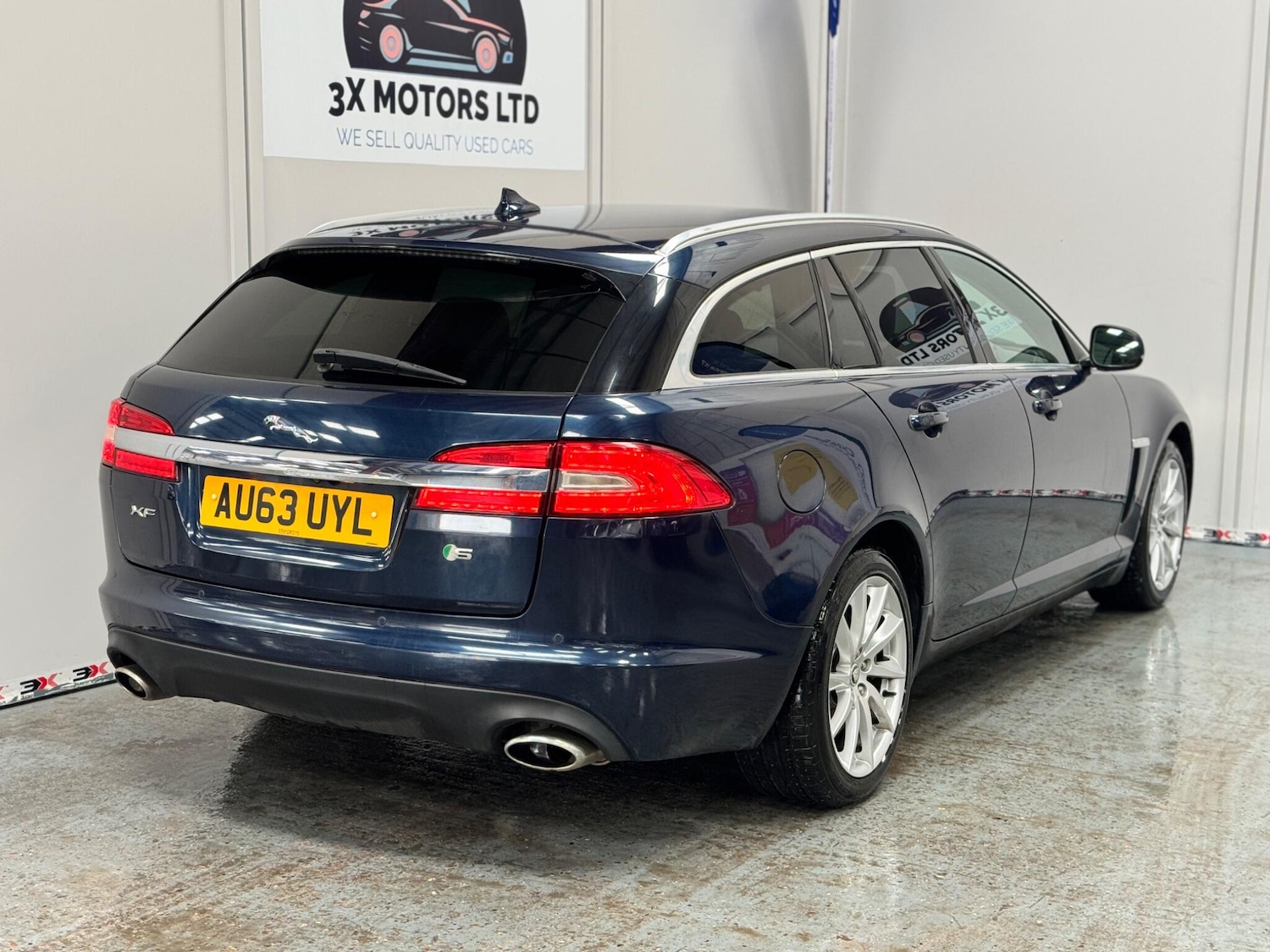 Used Jaguar XF 2013 for sale - 77625638: Photo 7