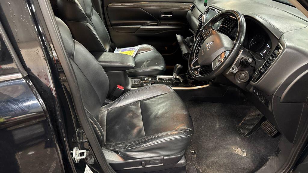 Used Mitsubishi Outlander 2018 for sale - 77155367: Photo 3