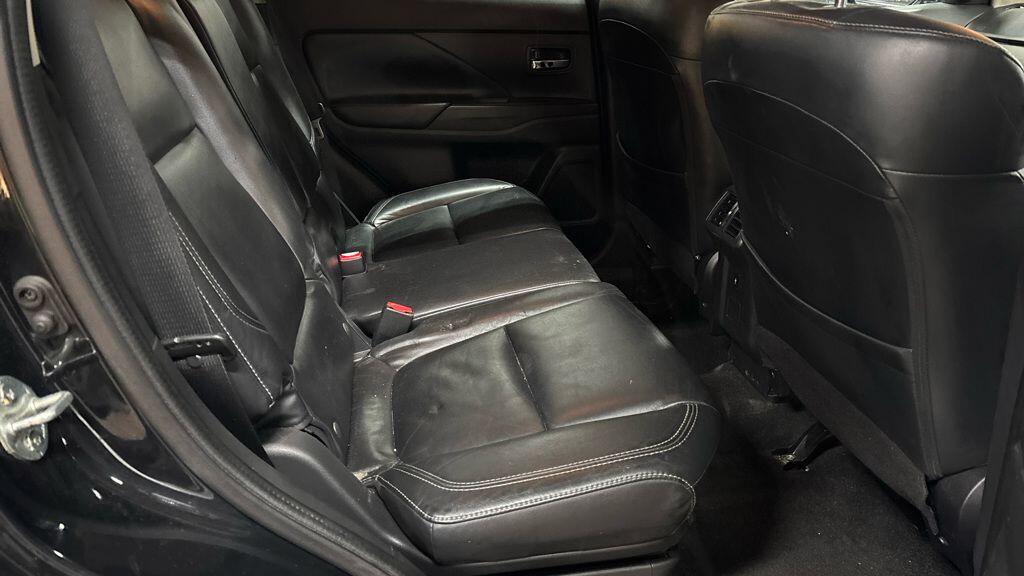 Used Mitsubishi Outlander 2018 for sale - 77155367: Photo 6