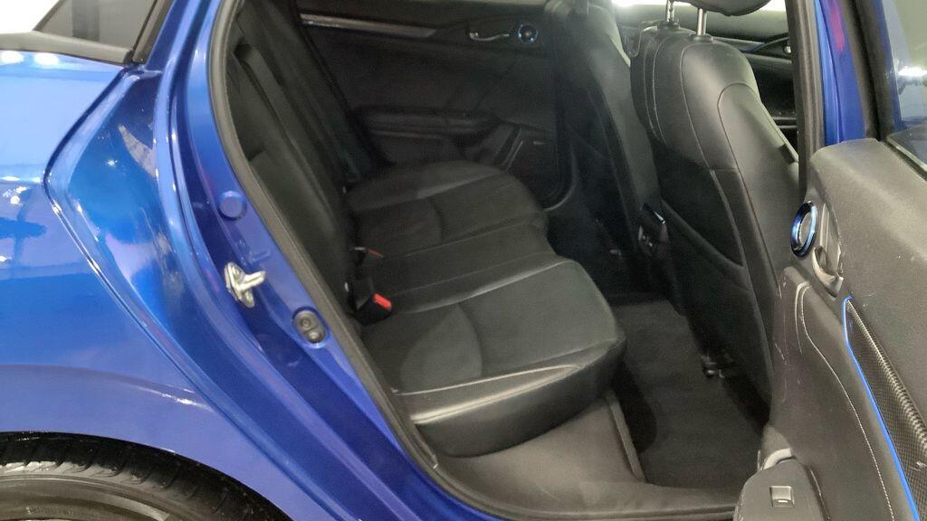 Used Honda Civic 2018 for sale - 77549823: Photo 10
